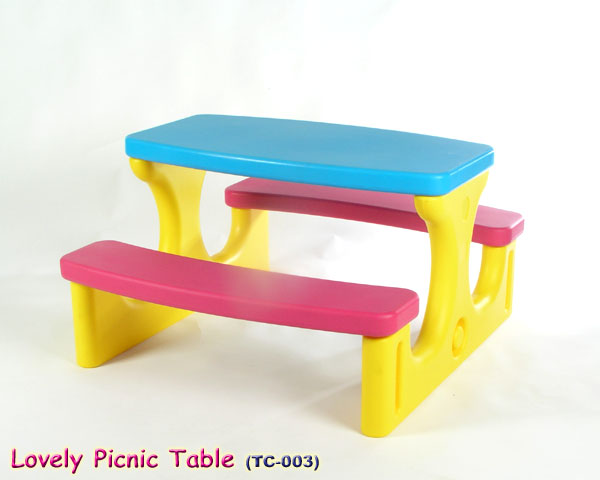 PICNIC TABLE โต๊ะปิคนิก-เลิฟลี่