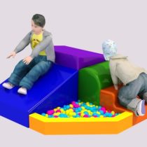 PRIMARY CORNER CLIMBERS WITH BALL POOL